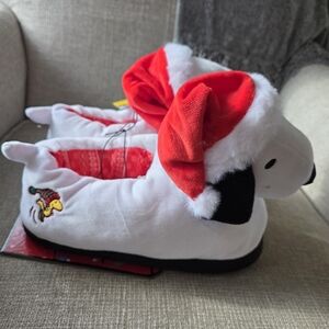 Peanuts Snoopy Christmas Slippers